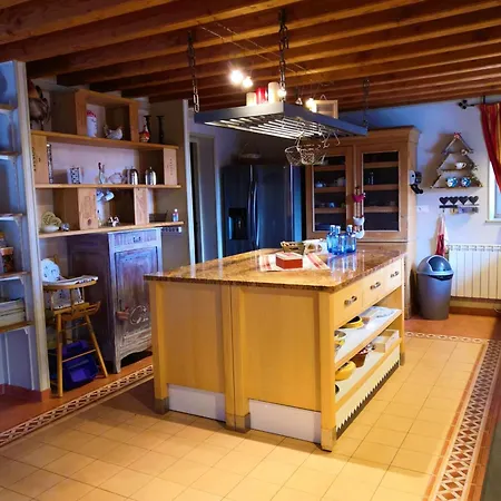 Nyaraló Du Hameau D'amignie Vernay